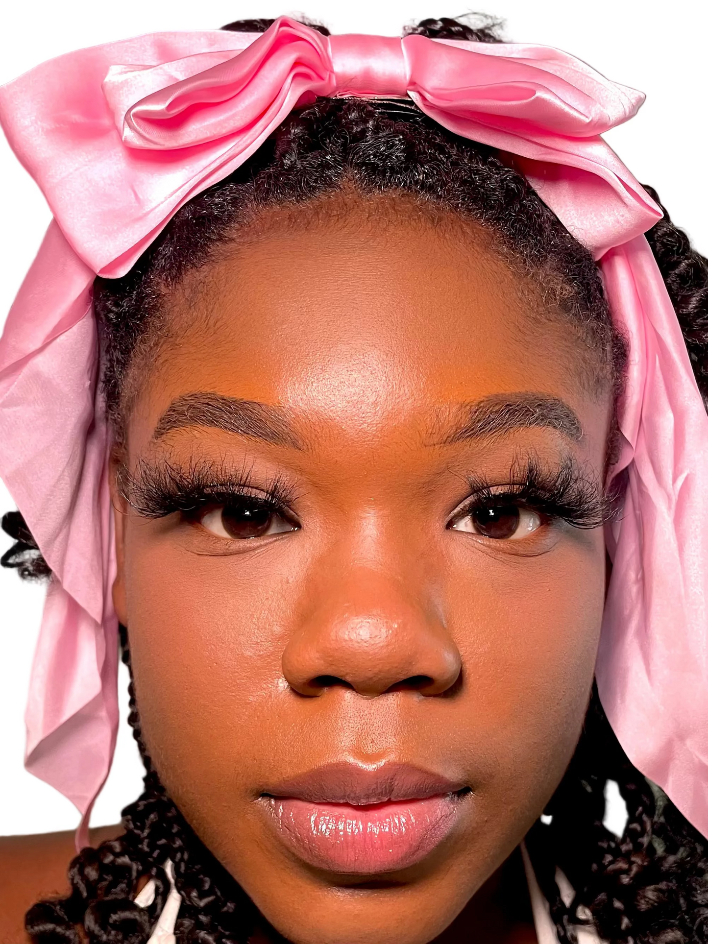 CHYNA Volume Flirty Glam Lash (20MM)